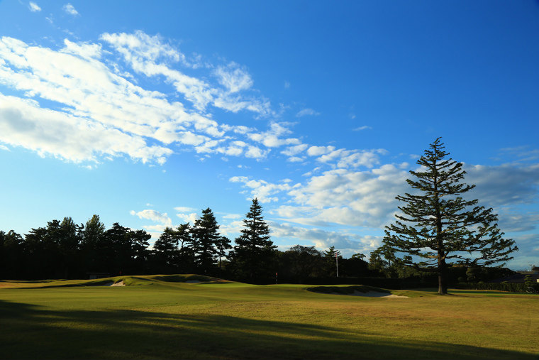 写真集 美しきゴルフコースへの旅 宮本卓 伊集院静 2004 ゴルフ場-